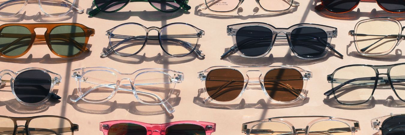 shop eyewear from eazyeye